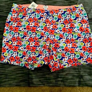 Crown and Ivy ( Belk brand ) shorts. Size 18.